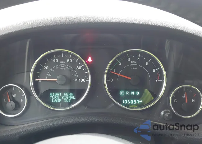 1C4BJWDG1JL931350: 44464304