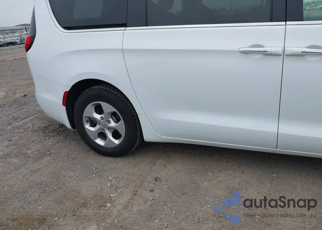 2C4RC1H79JR332953: 44464310