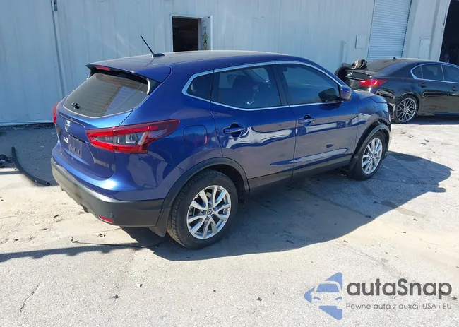 JN1BJ1AV8NW341255: 44463333