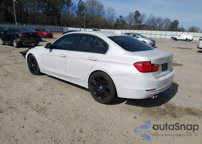 WBA3A5G57FNS90237: 44463345