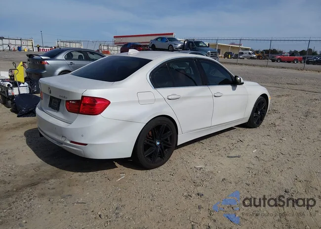 WBA3A5G57FNS90237: 44463345