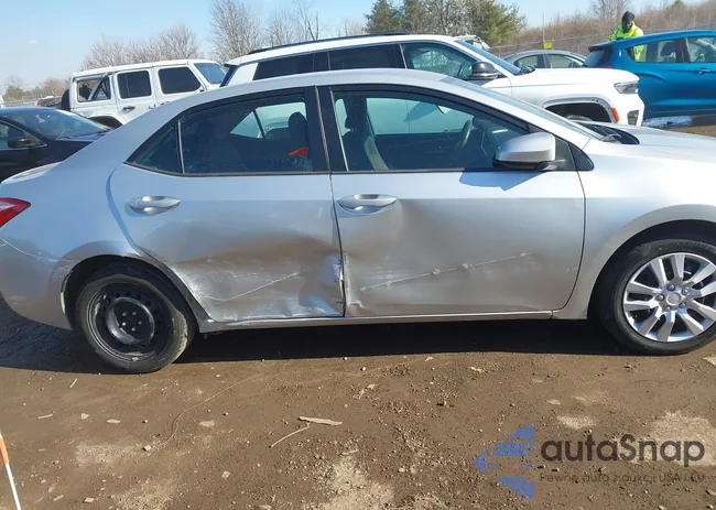 2T1BURHE8JC985995: 44463451