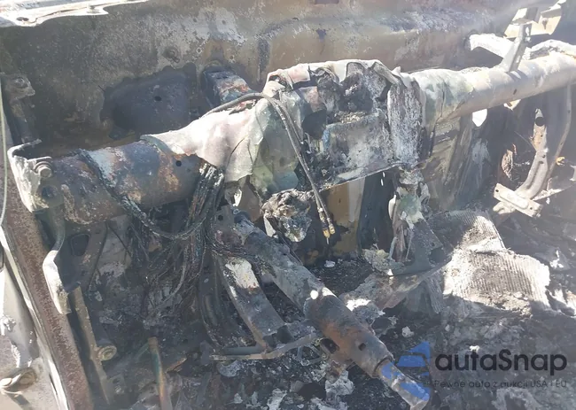 3GCUYDED5KG185027: 44463517