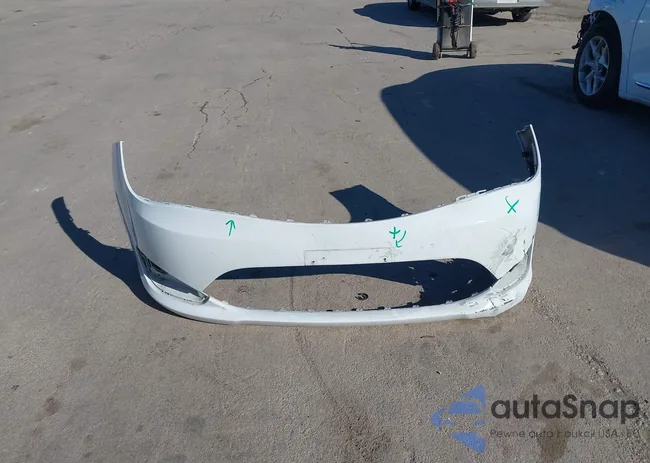 2C4RC1EG9JR156751: 44463530