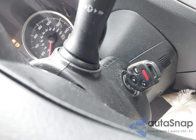 JF1GPAC62FH263784: 44463558