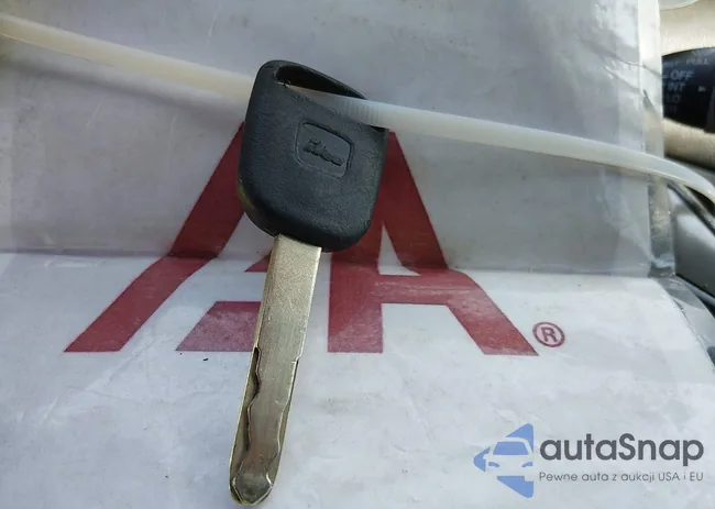 1HGCP26319A180085: 44463588