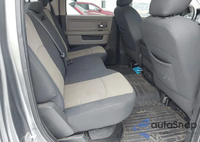 1C6RD7LT3CS124242: 44463611