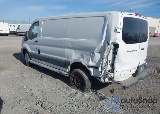 1FTYR1ZM3GKA22626: 44463624