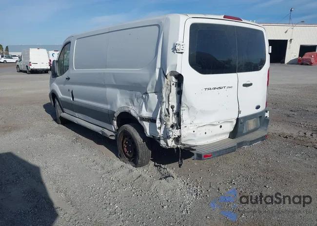 1FTYR1ZM3GKA22626: 44463624