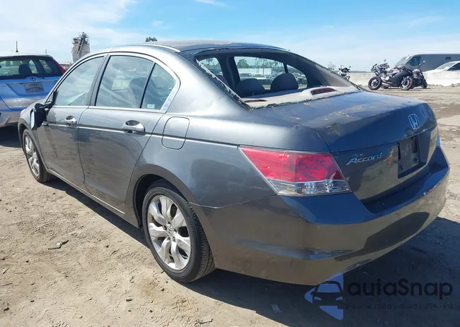 1HGCP2F78AA014718: 44463641