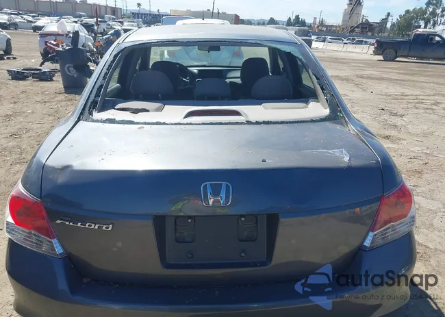 1HGCP2F78AA014718: 44463641