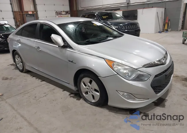 KMHEC4A42BA004873: 44463708