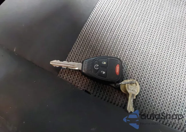 1C4NJRFB3ED766112: 44464869