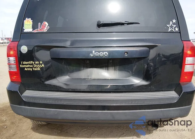 1C4NJPBB1ED900920: 44464937