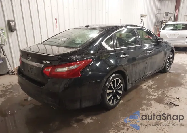 1N4AL3AP1JC125796: 44465032