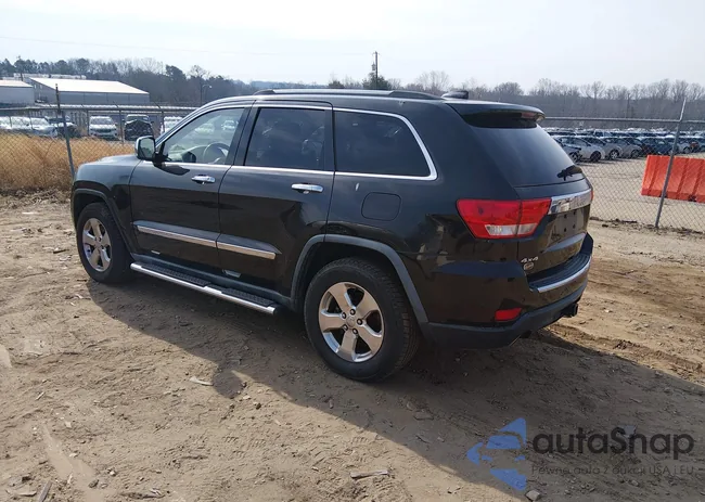 1J4RR6GT3BC605481: 44465136