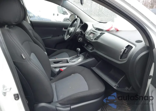 KNDPB3AC4F7677426: 44465152