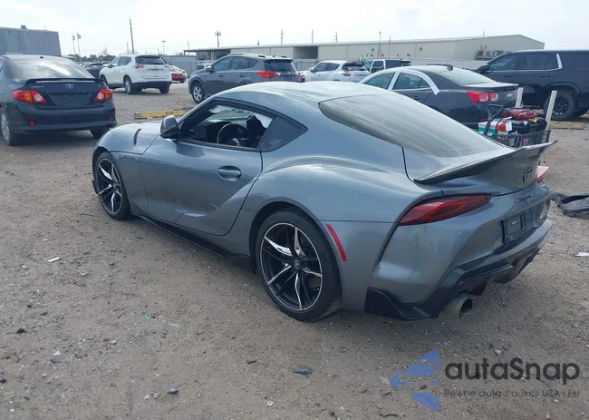 WZ1DB0C01NW049480: 44465247