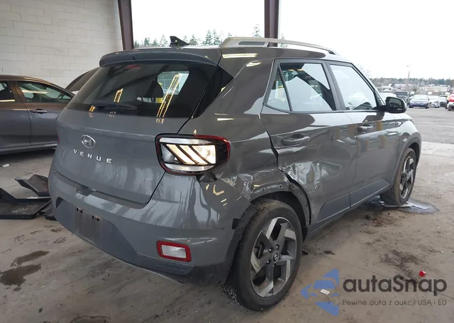 KMHRC8A35NU167178: 44465267