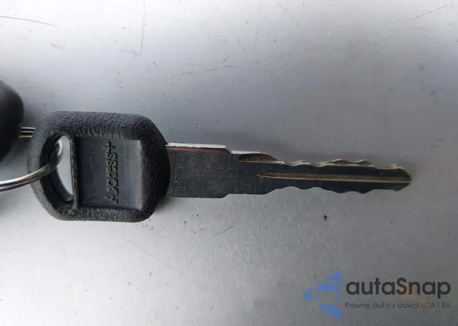 1G1JC1240VM107740: 44465300