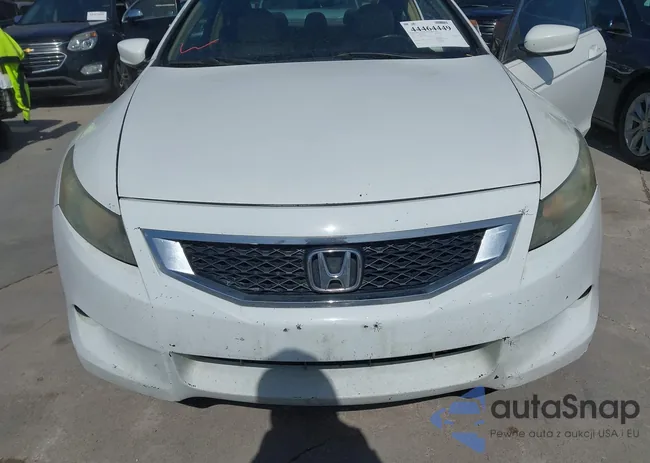 1HGCS12879A021081: 44464449