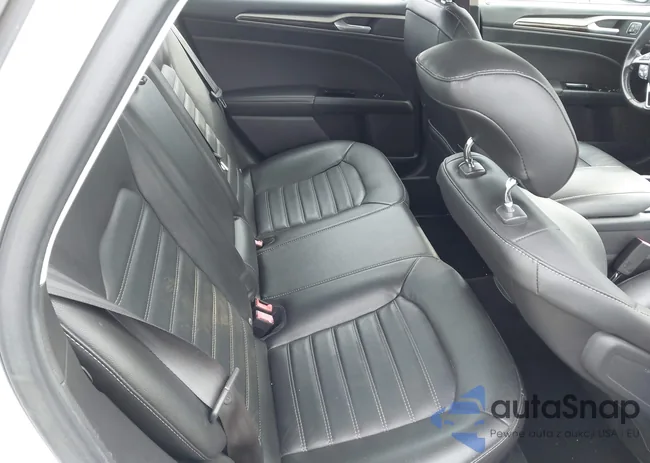 3FA6P0LU7DR167875: 44464603