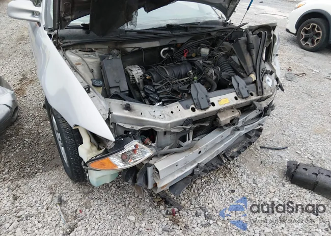 1G2WP52K8WF241865: 44464652