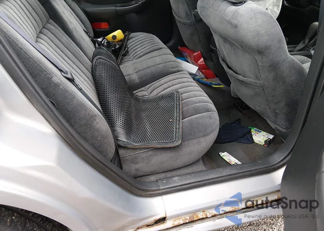 1G2WP52K8WF241865: 44464652