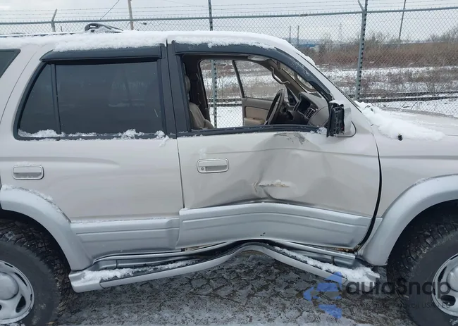 JT3HN87R3W9017486: 44464679