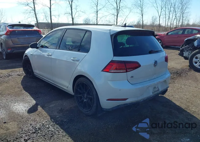 WVWVF7AU6JW102464: 44465760