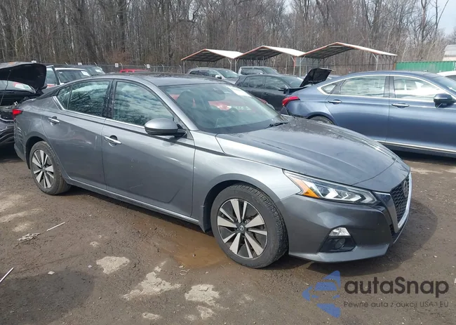 1N4BL4DW0KC135976: 44466293