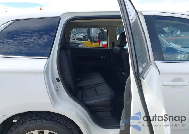 JA4JZ4AX3EZ001931: 44465351