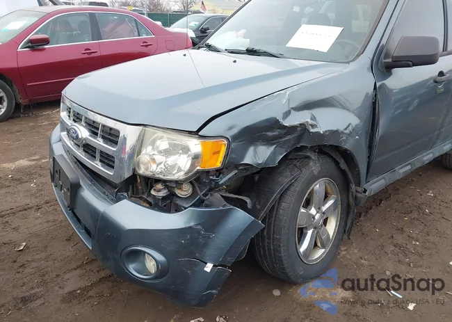 1FMCU9D74BKA73243: 44465370