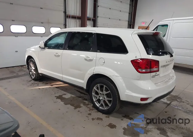 3C4PDDEGXET304558: 44465528