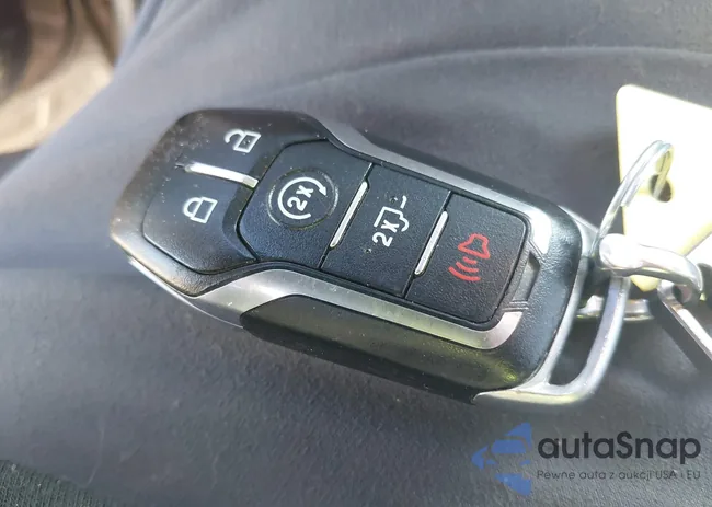 1FTEW1EF8GFC82290: 44465576