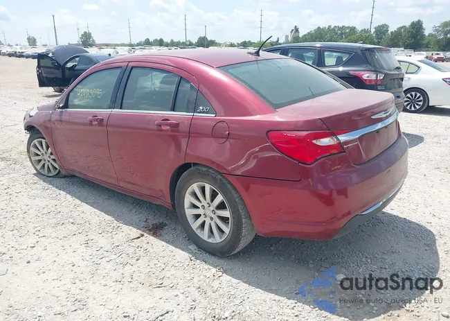 1C3CCBBB4DN674261: 44465590