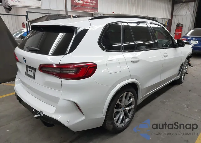 5UXCR4C03LLE30647: 44465624