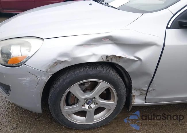 YV1622FS4C2117267: 44466750