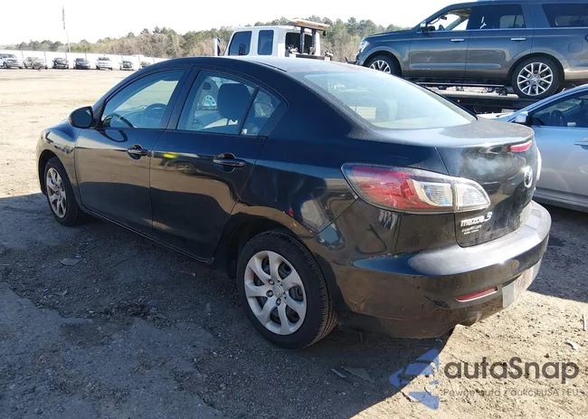 JM1BL1U72D1825292: 44466886