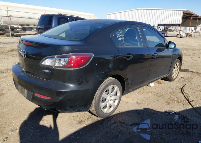 JM1BL1U72D1825292: 44466886