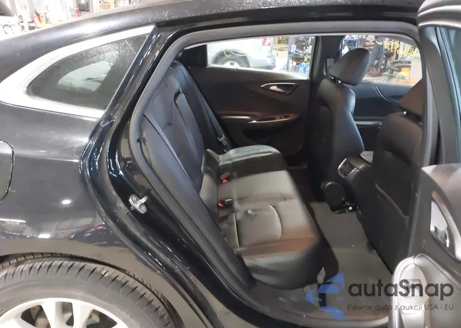 1G1ZE5ST8GF327792: 44466979