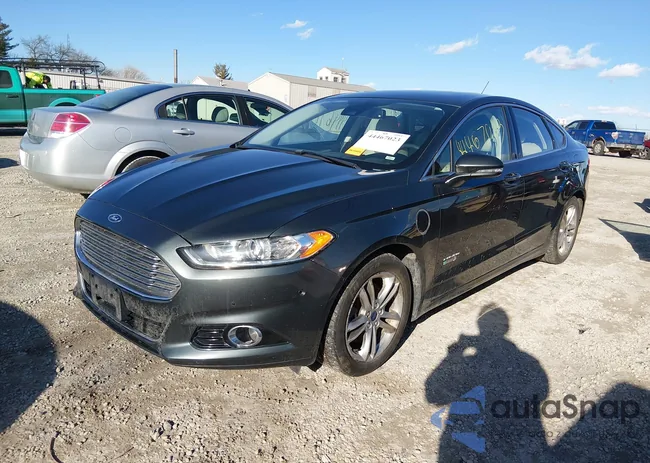 3FA6P0SU0FR218217: 44467023