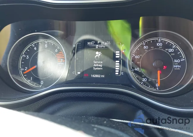 1C4PJLCB4KD263694: 44467217