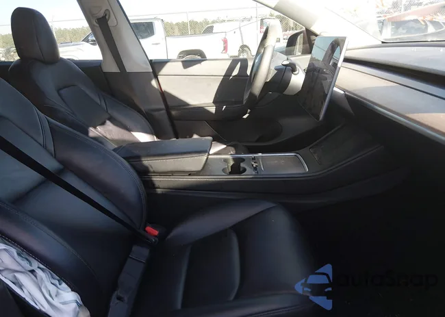 7SAYGDEEXNF329245: 44467261