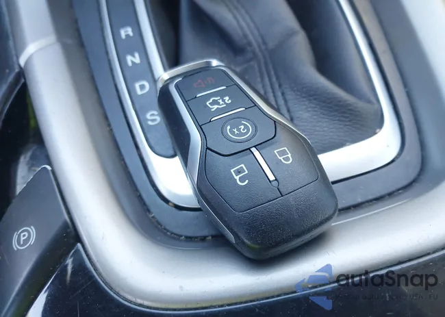 3FA6P0T90GR321813: 44466400