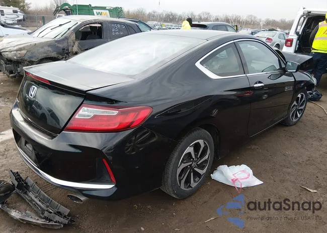 1HGCT1B34HA009082: 44467754