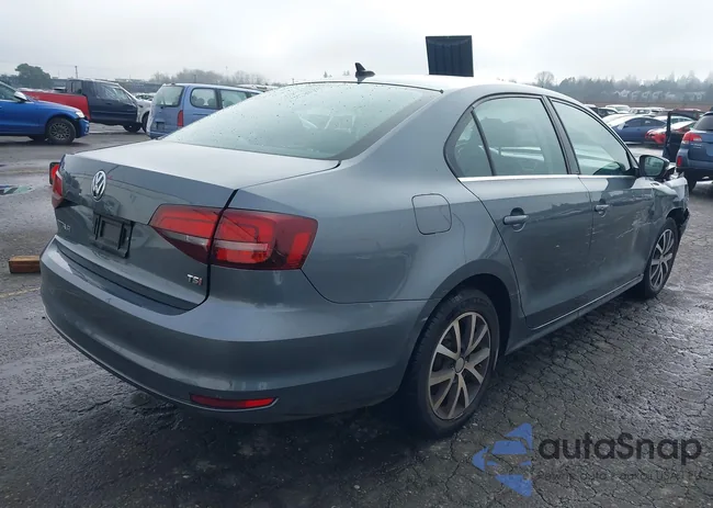 3VWDB7AJ0HM357549: 44467765