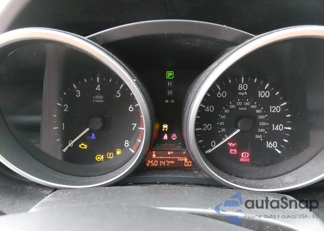 JM1CW2BL2C0102371: 44467777