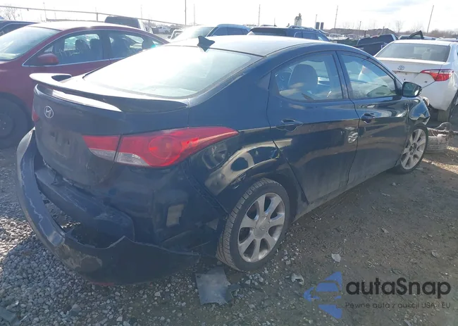 KMHDH4AE7DU676984: 44467868