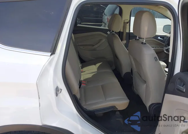 1FMCU0GD2HUC78313: 44467918